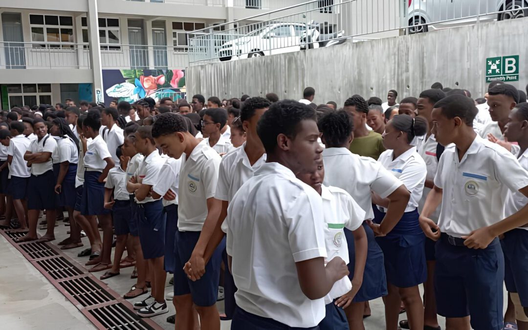 School Conducts Tsunami Evacuation Drill